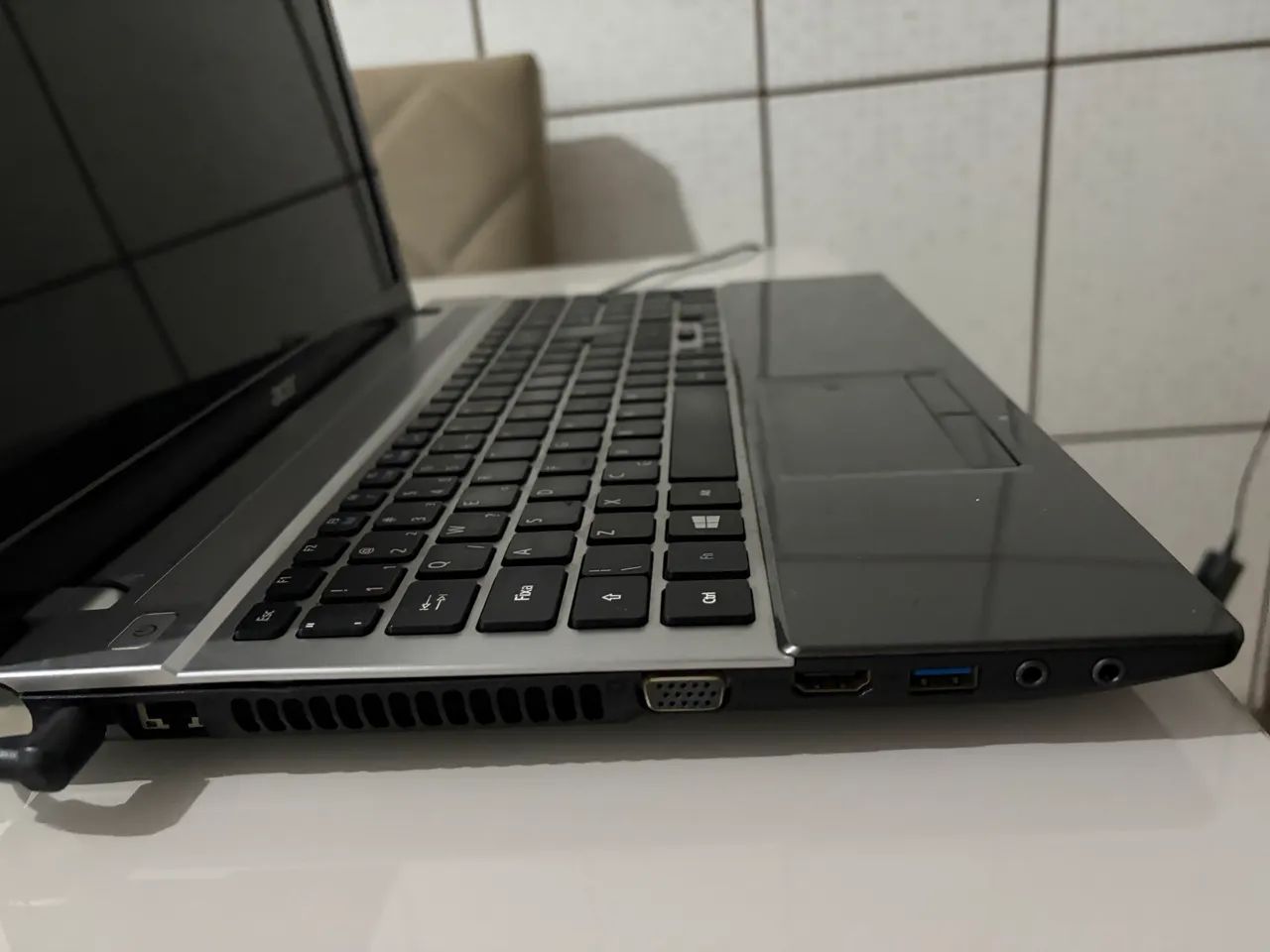 Vendo notebook acer - Foto 4