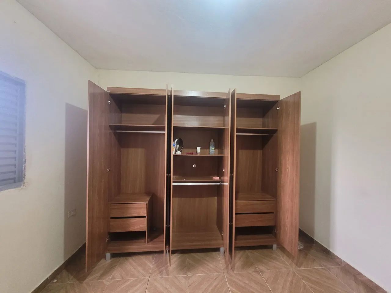 Guarda roupa de casal - Foto 2