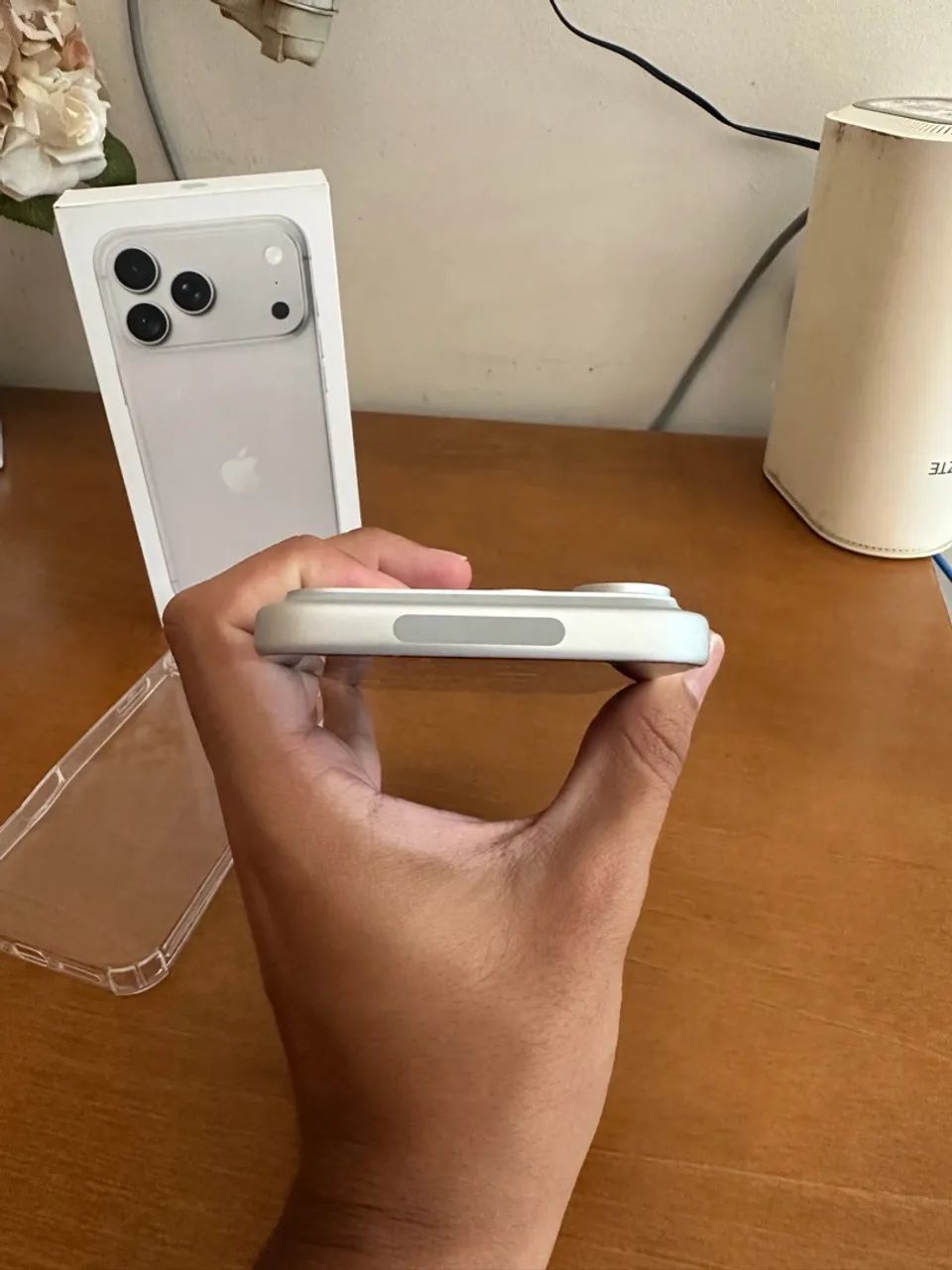 iPhone 18 Pro Max Prata Na Garantia Apple - Foto 4