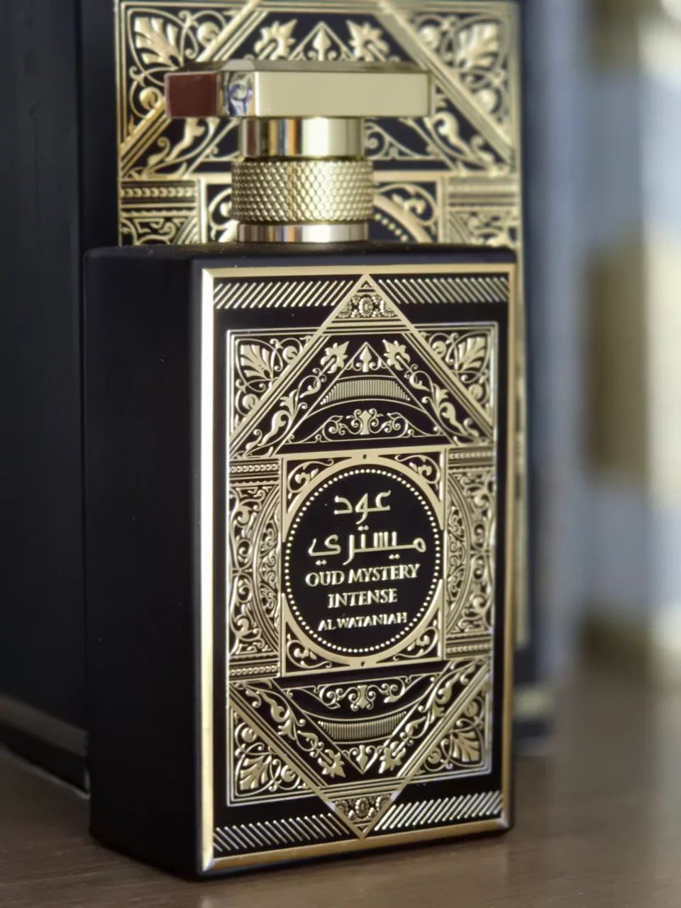 Perfume Árabe Oud Mystery Intense Al Watamiah