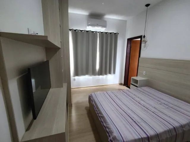 Linda Casa com 3 Quartos e 2 banheiros à Venda, 150 m²  - Foto 5