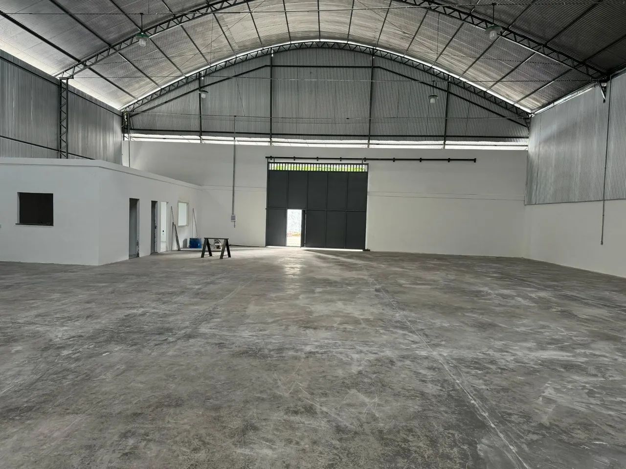 Galpão Amplo em Benevides, 1046m², com Escritório.  - Foto 2
