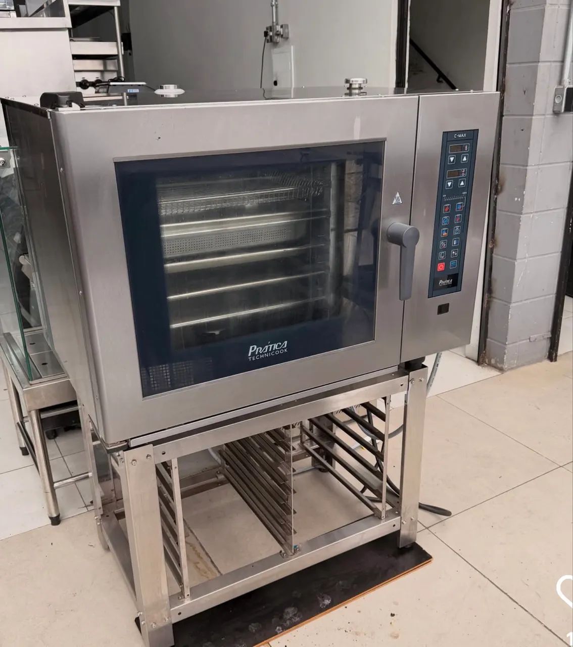 FORNO COMBINADO PARA RESTAURANTE 