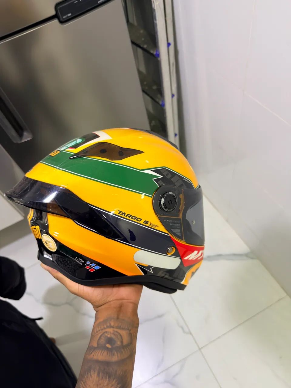 Capacete - Foto 2