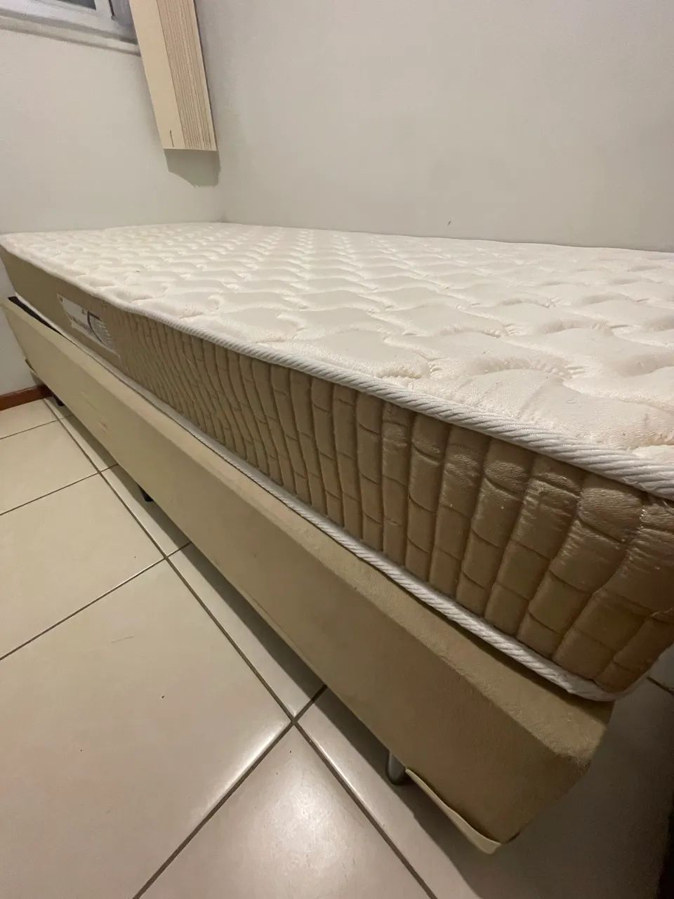 Cama box solteiro D33 novinha!! - Foto 4