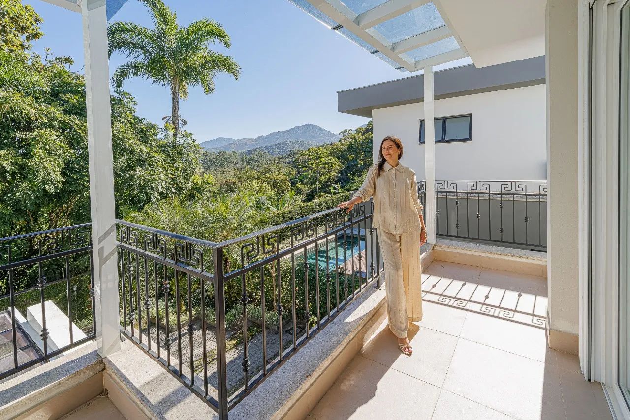 UMA CASA CLÁSSICA COM MUITO REQUINTE