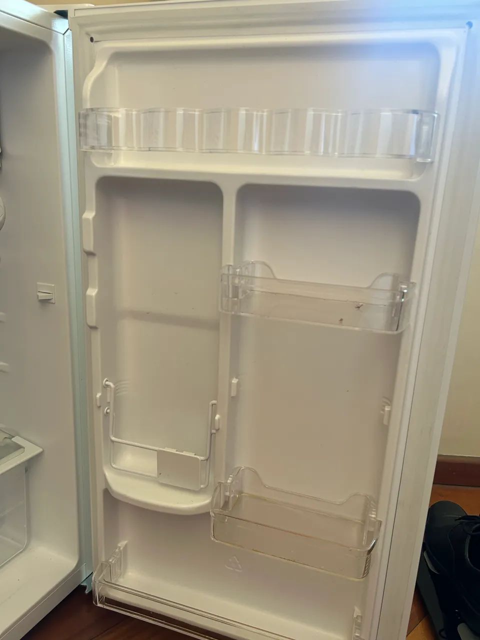 Frigobar Electrolux 90L - Foto 3