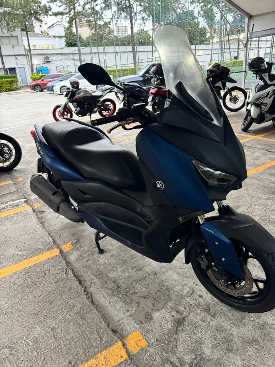 Yamaha Xmax 250| 2021 - Foto 3
