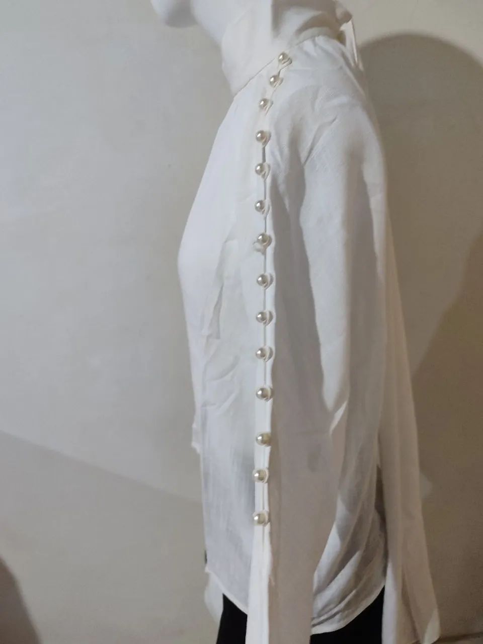 Blusa Pérolas Branca Nova P  - Foto 2