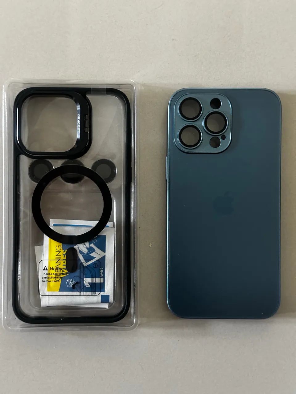 2 Capas novas e modernas para iPhone 14 Pro Max - Foto 2