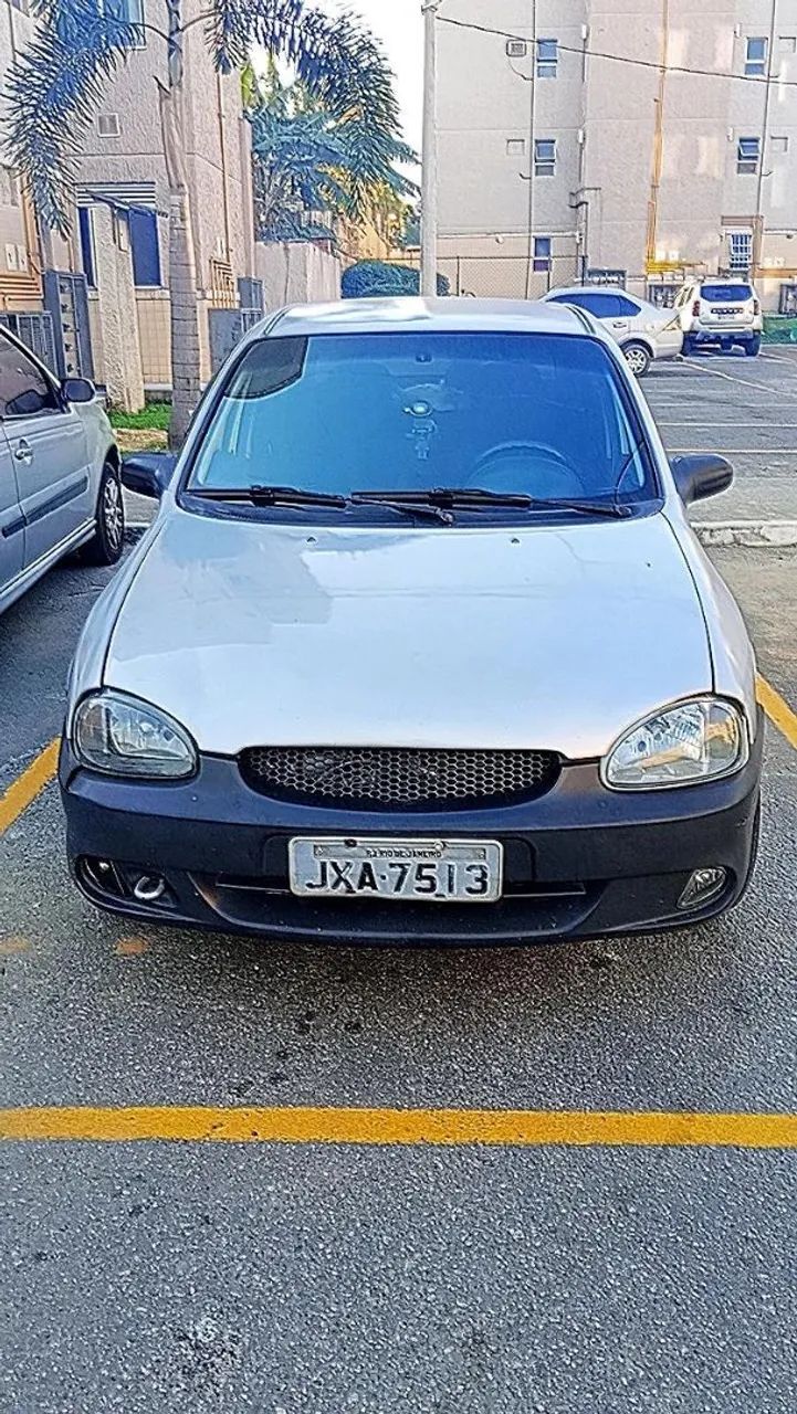 Chevrolet Corsa SED Class.super 1.0/1.0 Flexpower (álcool) 2005