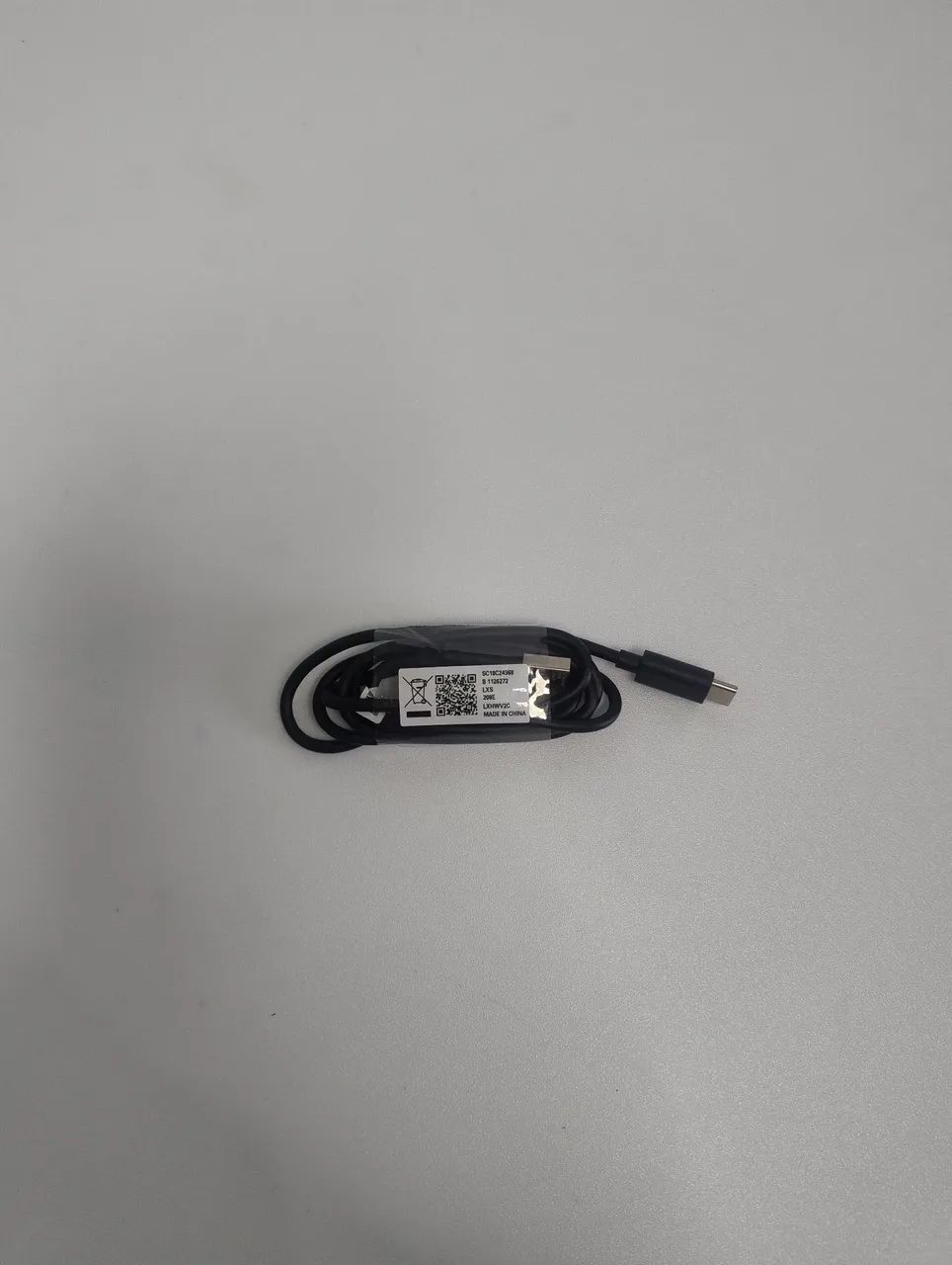 Cabo para celular USB tip C original novo 