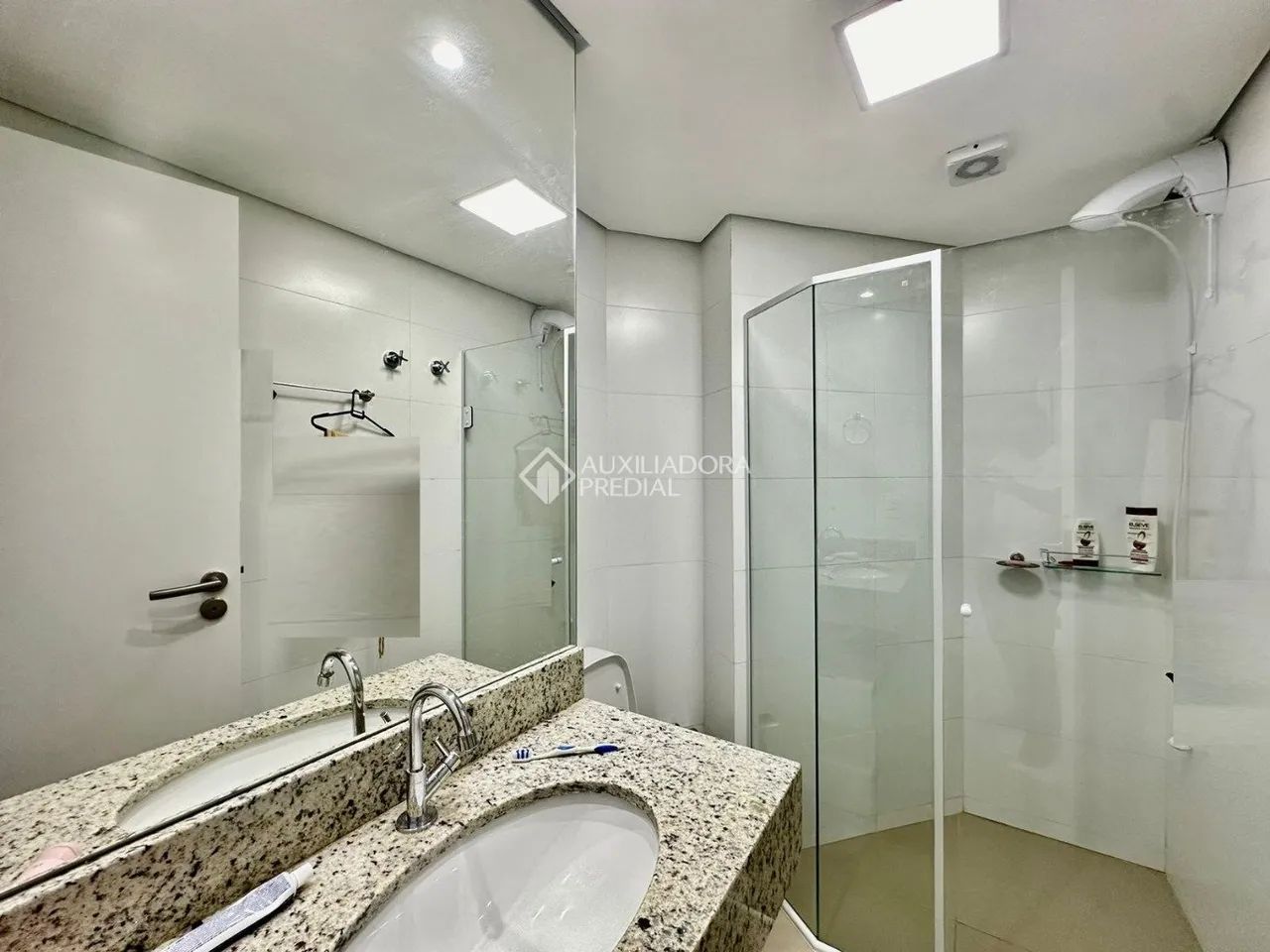 Studio moderno e todo mobiliado. - Foto 5