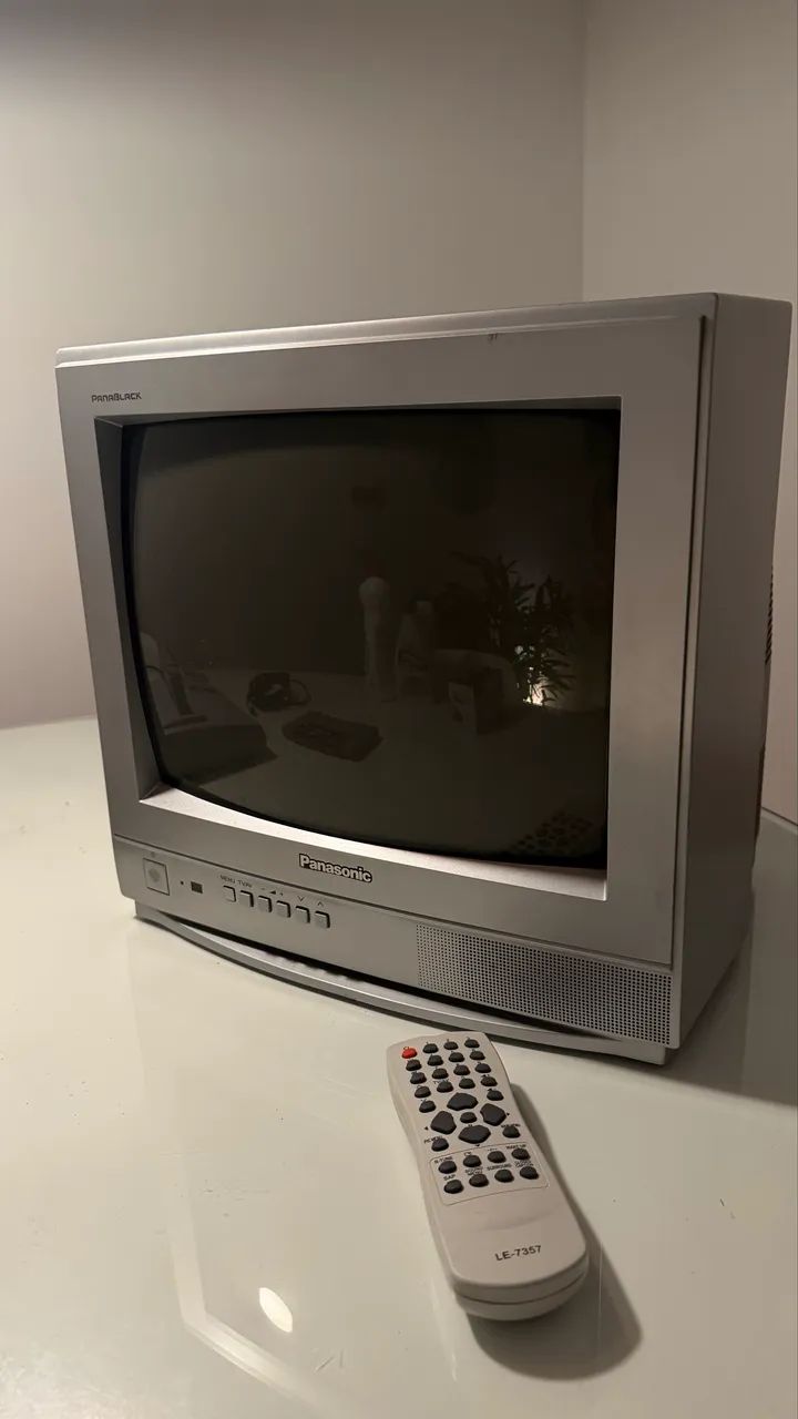 Televisão de Tubo CRT Panasonic 14 Polegadas
