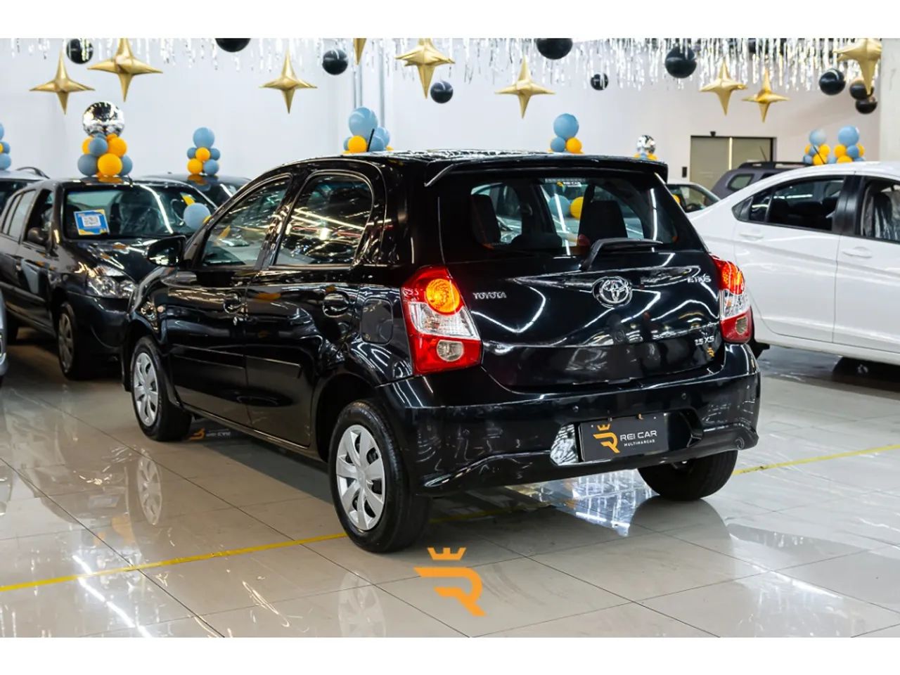 Toyota Etios 2017 - Foto 5