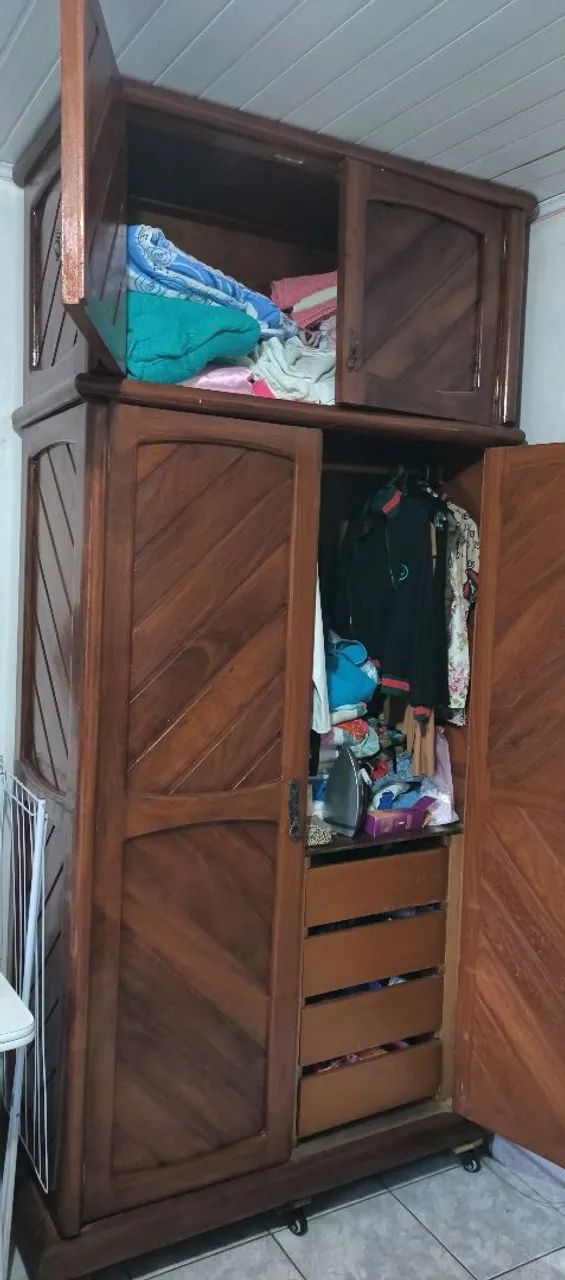 Guarda roupa de madeira  - Foto 4