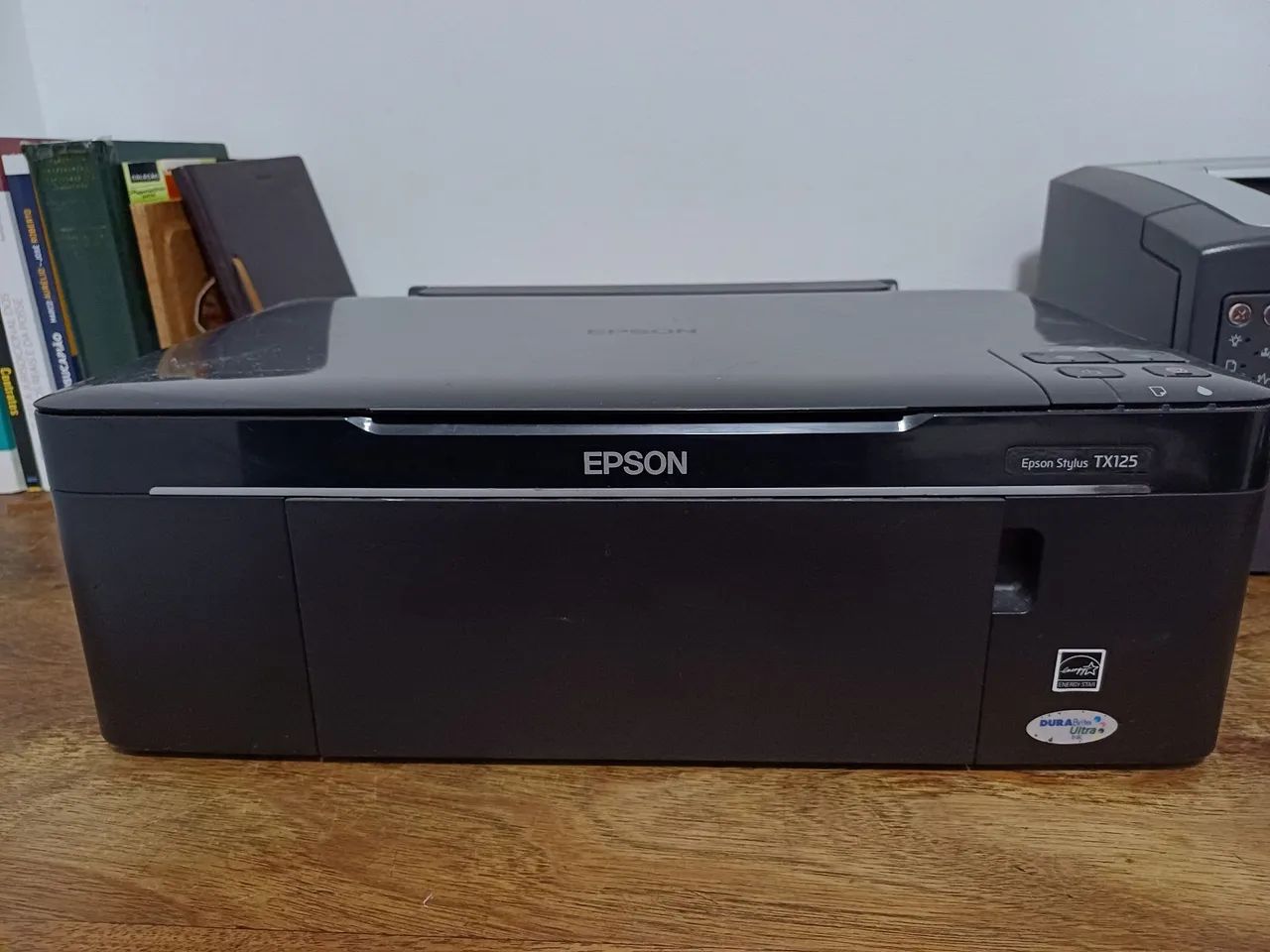 2 Impressoras: laser monocromática LEXMARK E120 e multifuncional jato de tinta EPSON TX125 - Foto 4