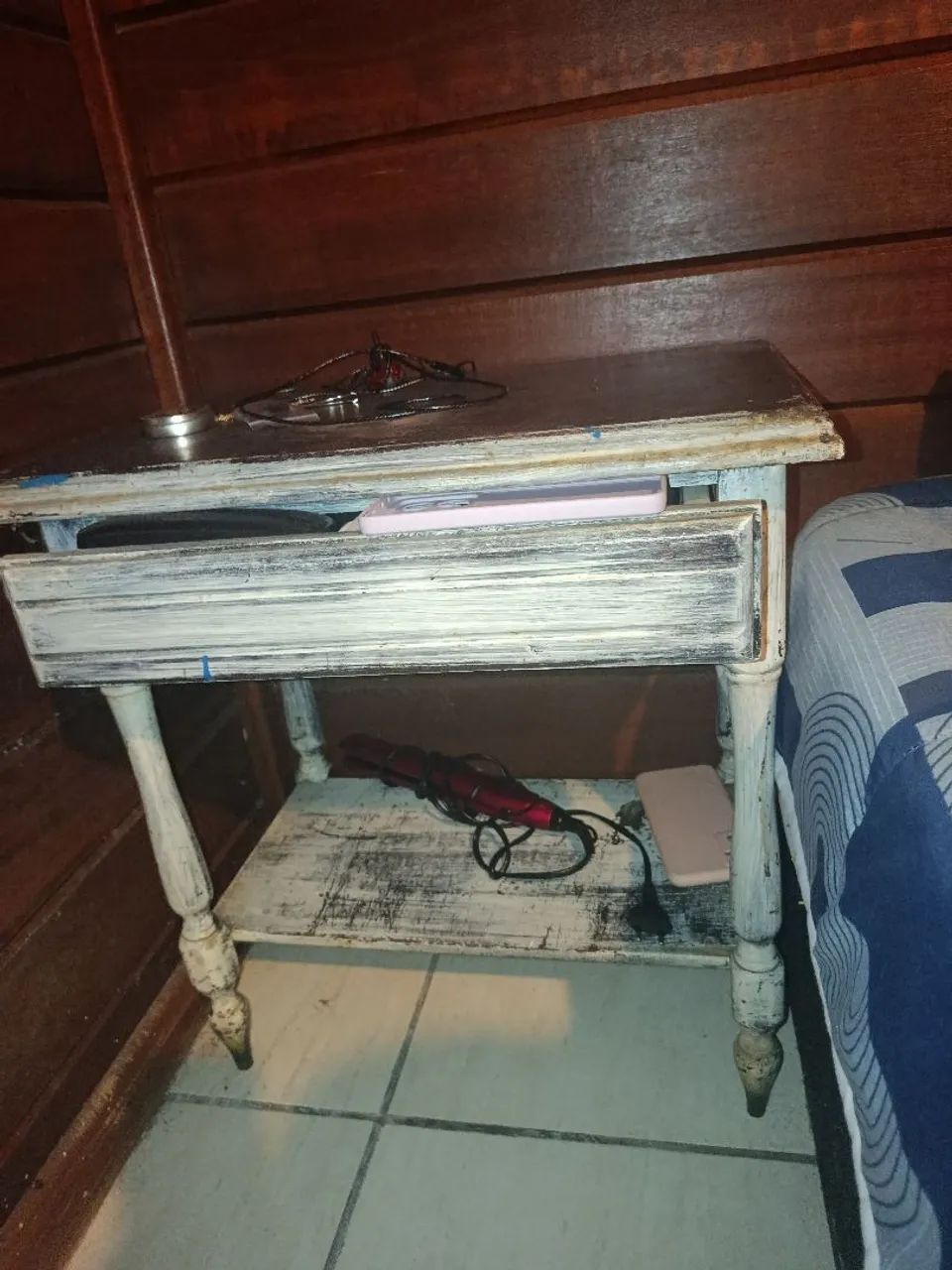 Mesa de cabeceira de madeira  - Foto 3