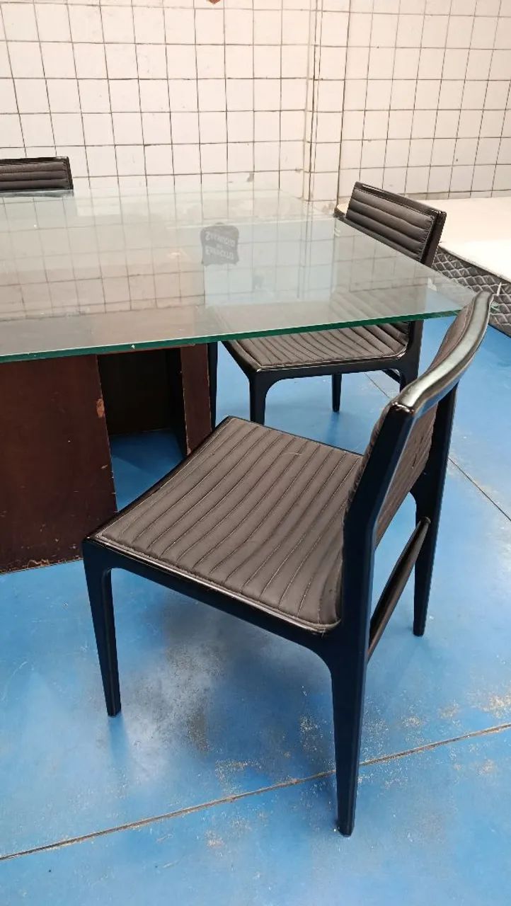 Mesa com 4 cadeiras  - Foto 2