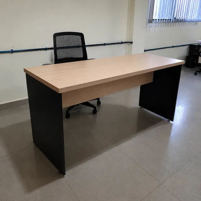 Mesa para Escritório e Home Office