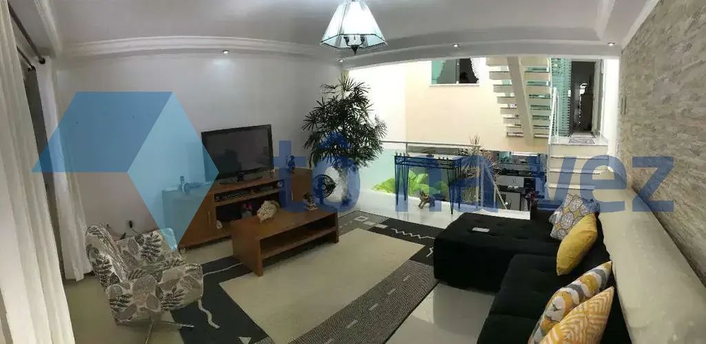 Casas & Sobrados 4 dormitório(s) em Vila Assunção