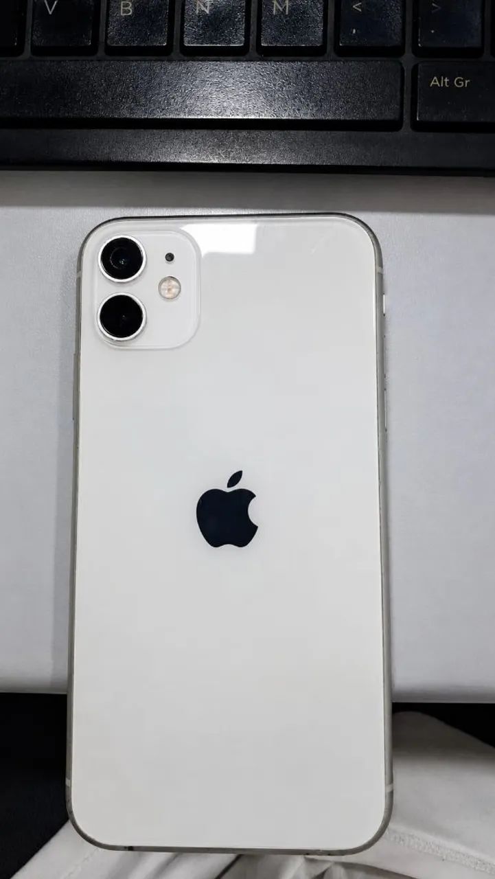 Iphone 11 64GB - Branco