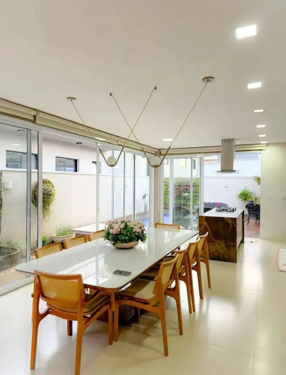 VENDO OU ALUGO CASA DE ALTO PADRÃO - Foto 4