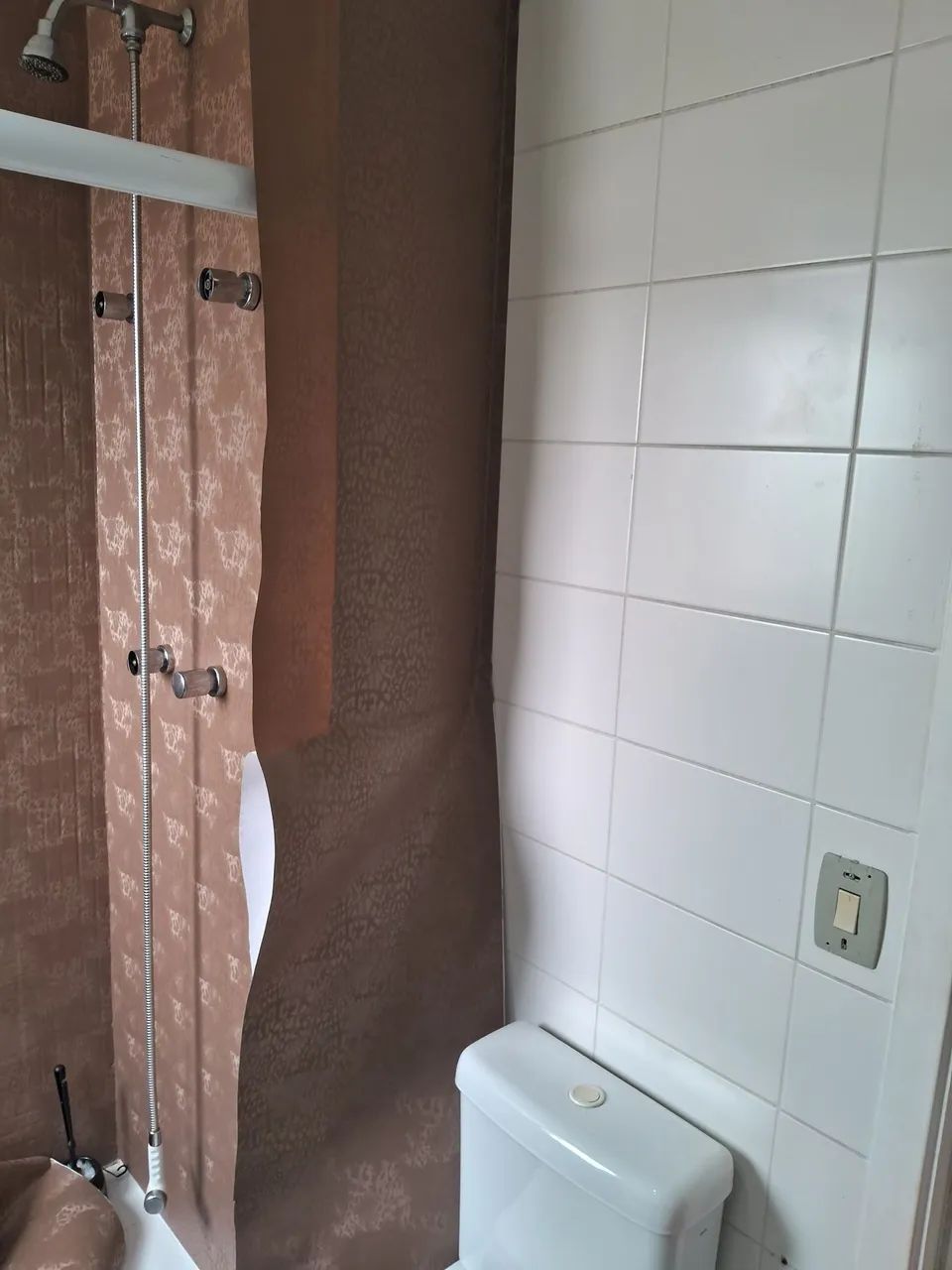 Envelopamento de banheiro  - Foto 4