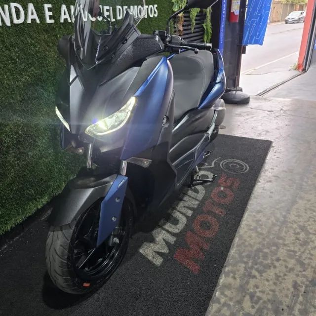 YAMAHA XMAX 250 2021 - Foto 4