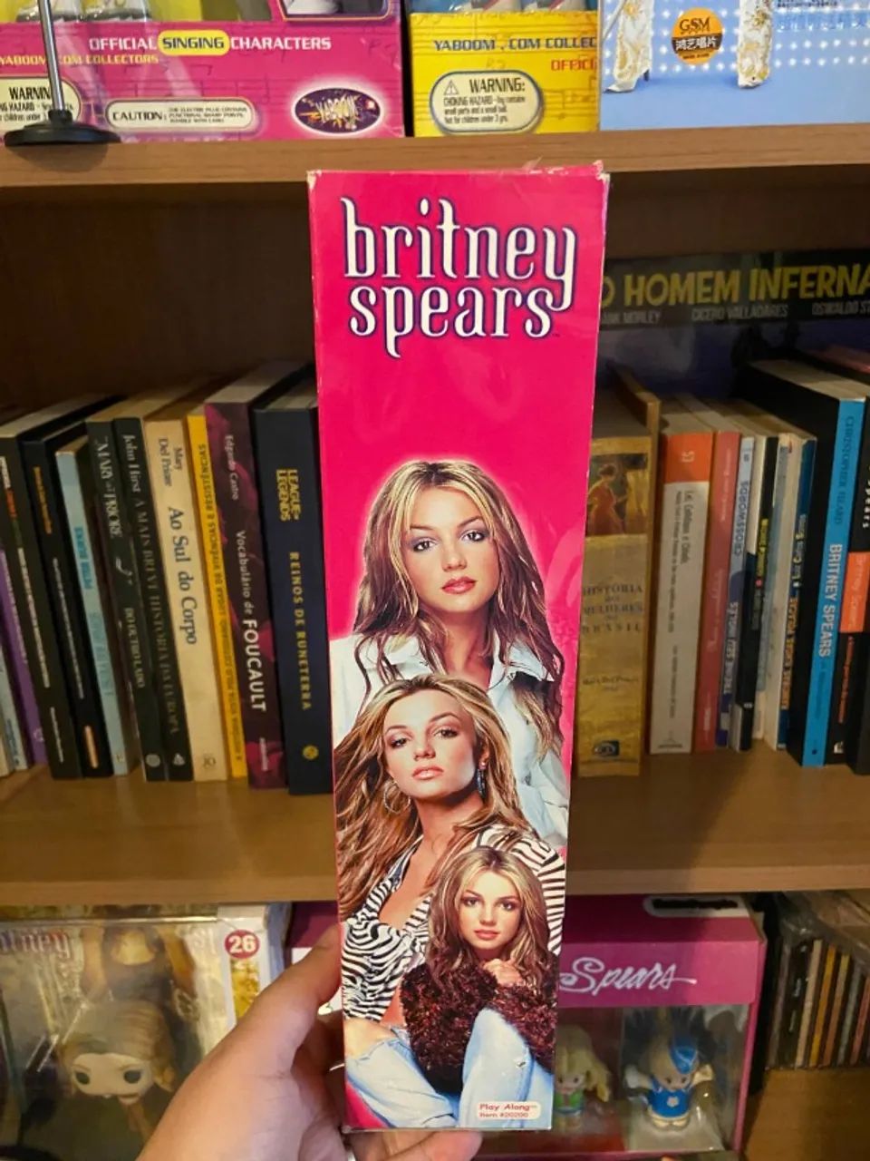 Boneca Britney Spears performance Lucky, da Oops!... I Did It Again Tour. - Foto 5