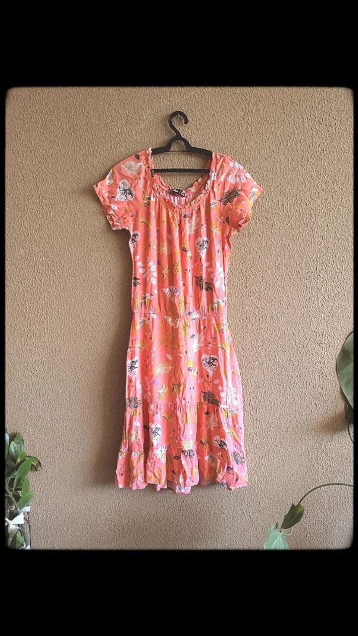 Lote de vestidos e saias / tamanho P - Foto 2