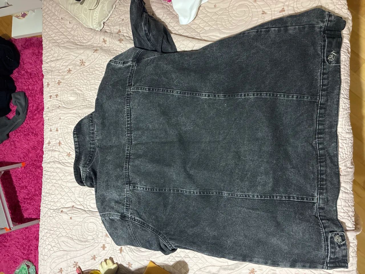 jaqueta jeans preta  - Foto 2