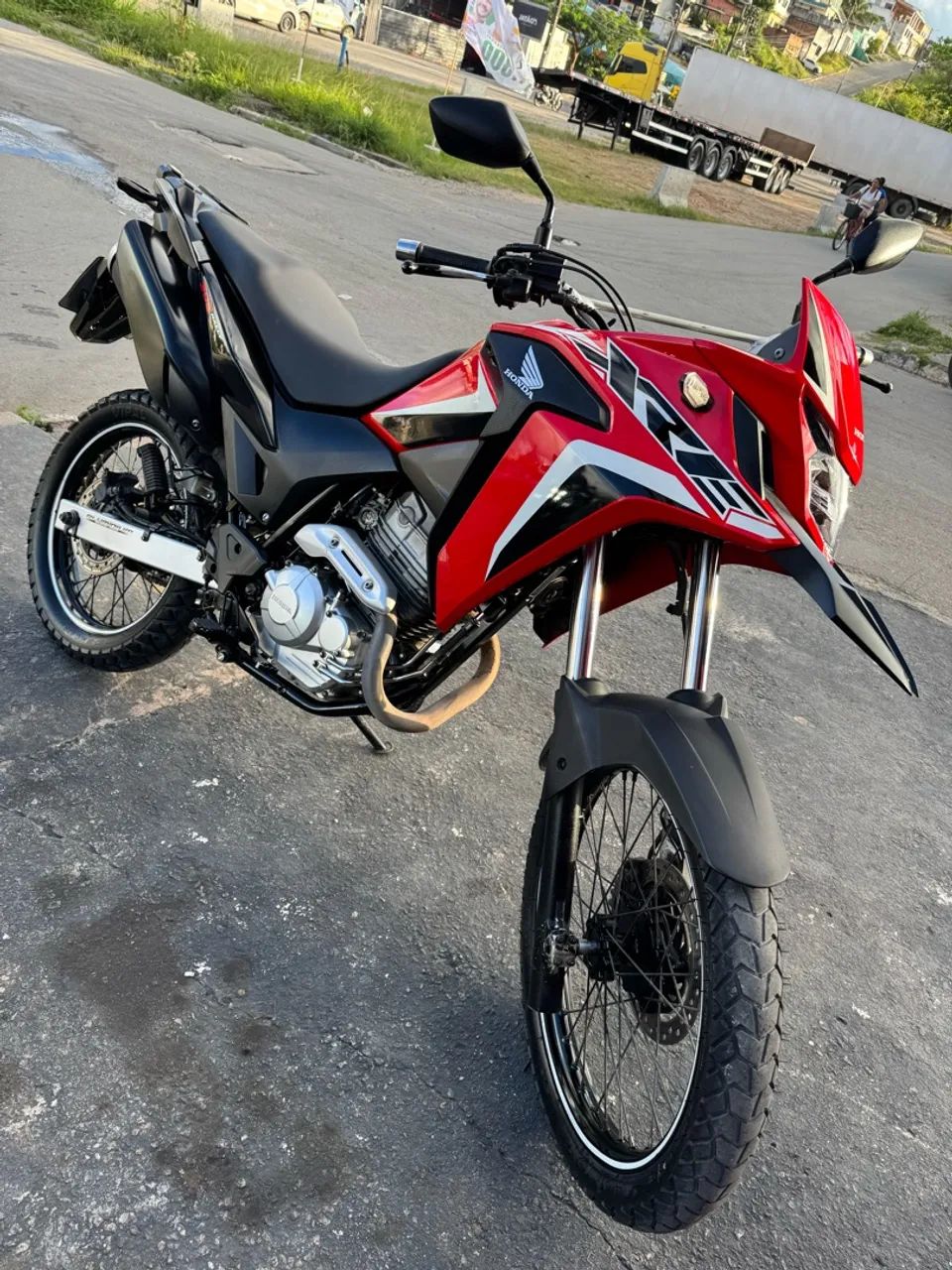 Xre 300