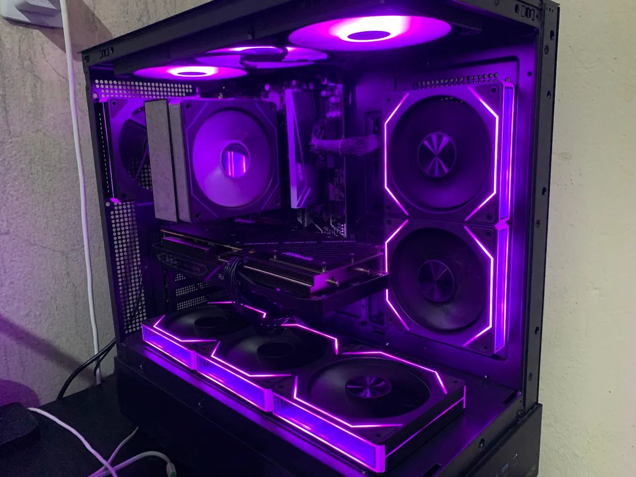 PC GAMER (AM5 FULL HD).