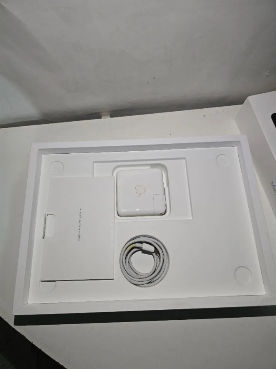 Macbook Pro M2 512gb 8gb Touchbar - Foto 2