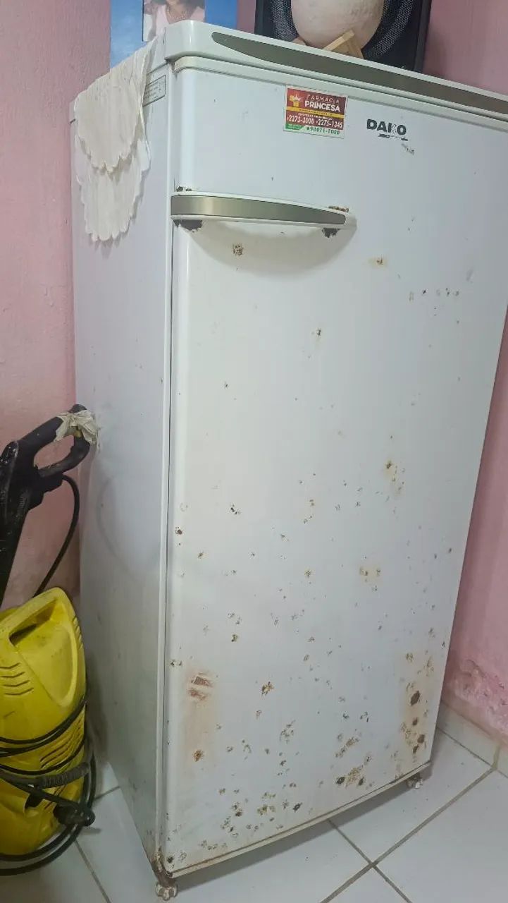 Geladeira funcionando 250$ - Foto 2