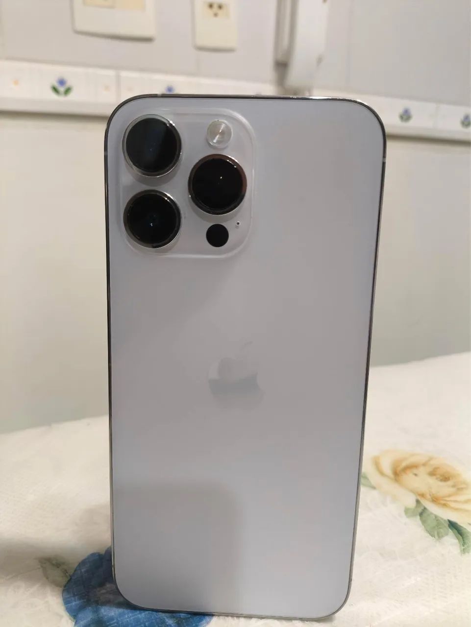 Vendo IPhone 14 Pro Max  - Foto 2