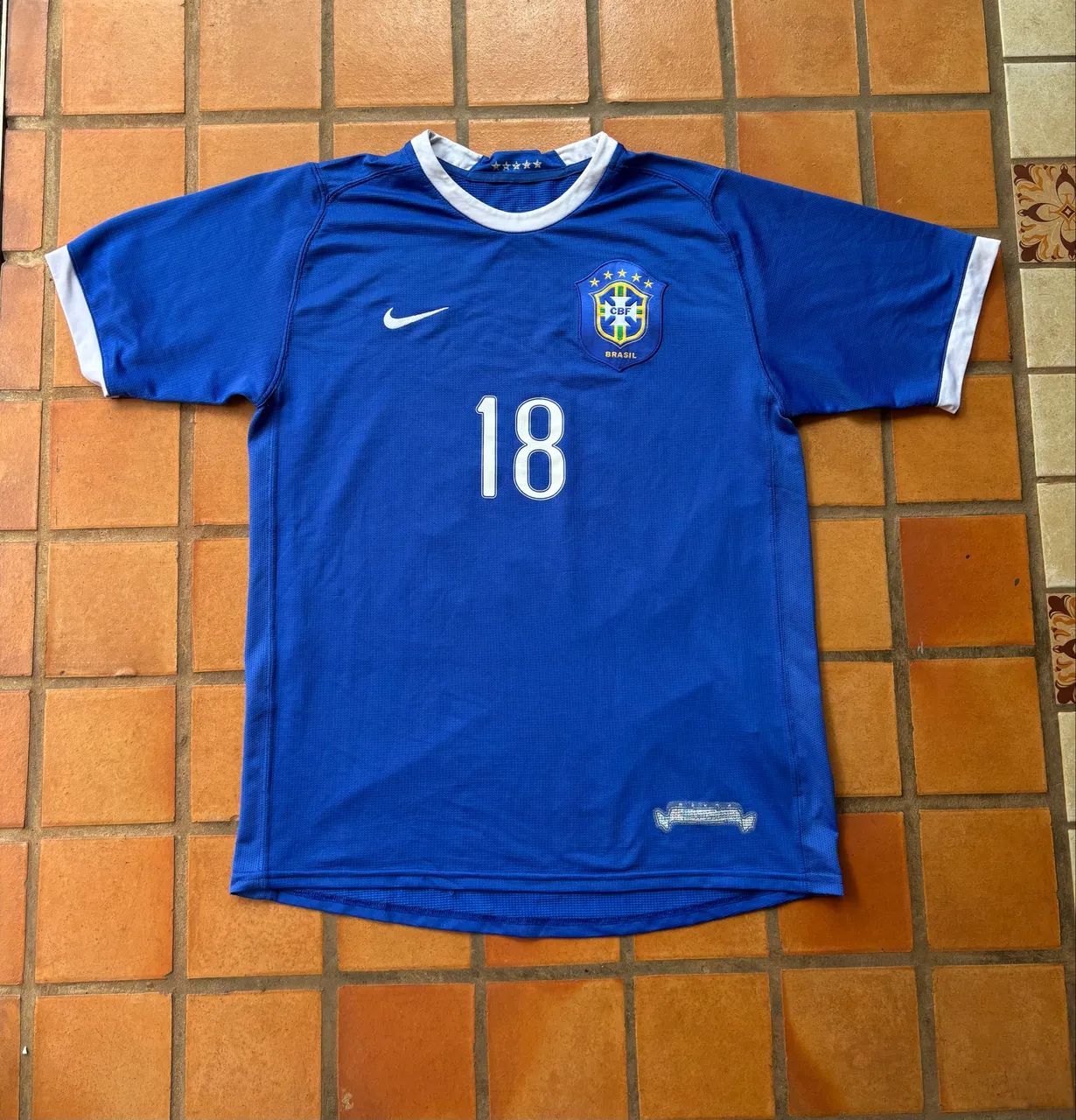 Camisa Brasil 2006 Nike Azul Reserva  - Foto 2