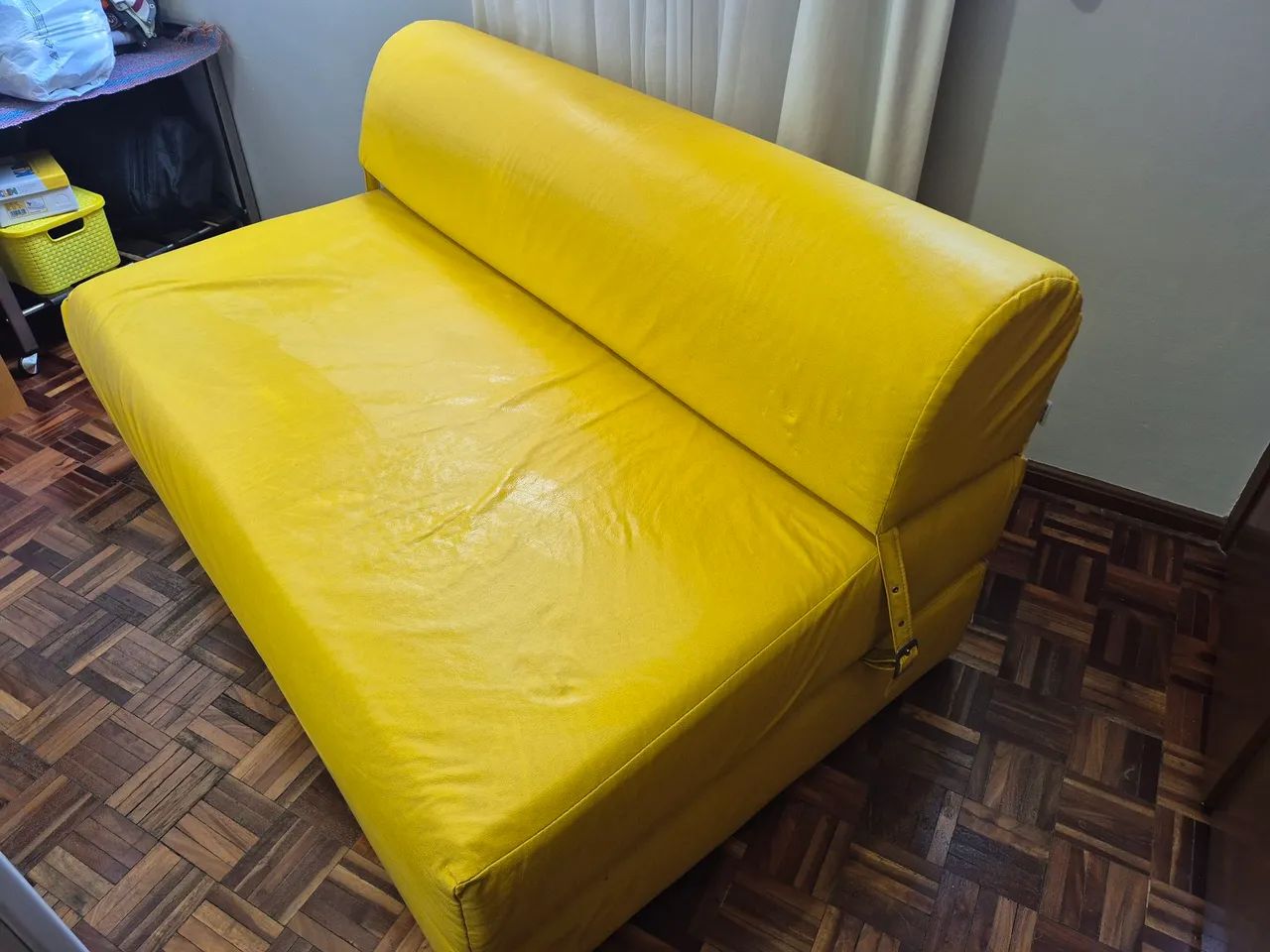Sofa Cama Tok Stok Amarelo  - Foto 2