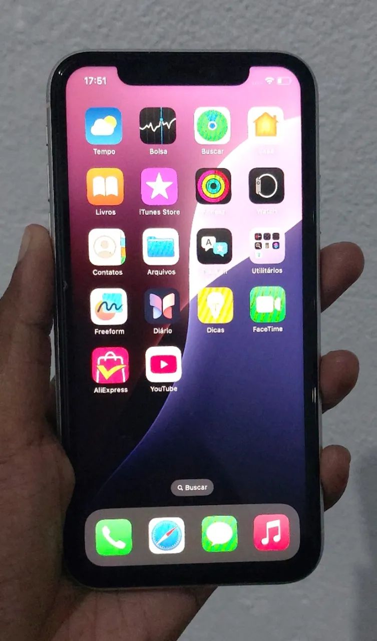 Iphone XR Branco 128gb Bateria e tela nova câmera ruim