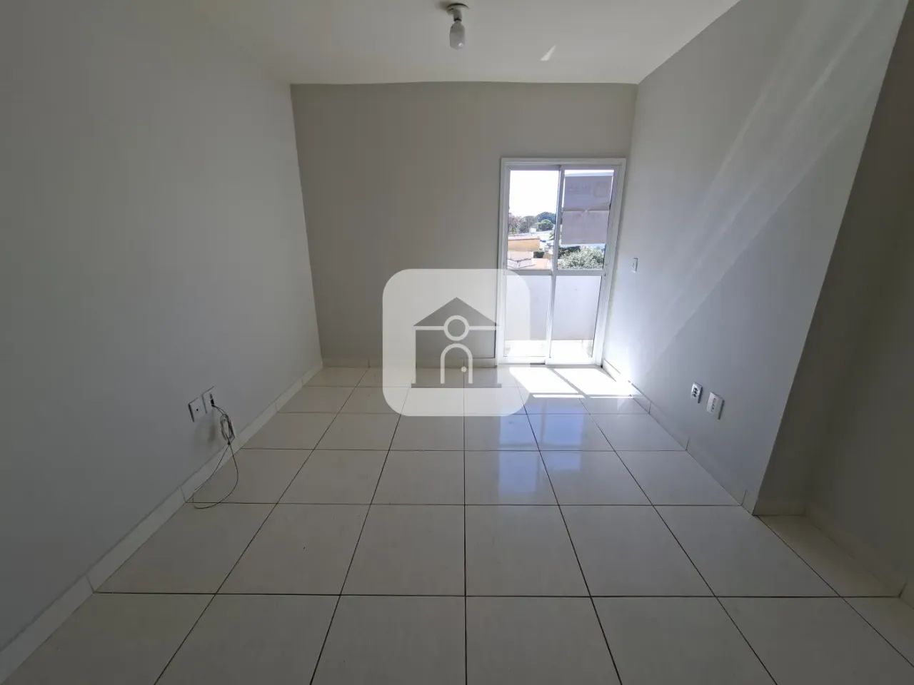 Apartamento Padrão em Uberlândia - Foto 2