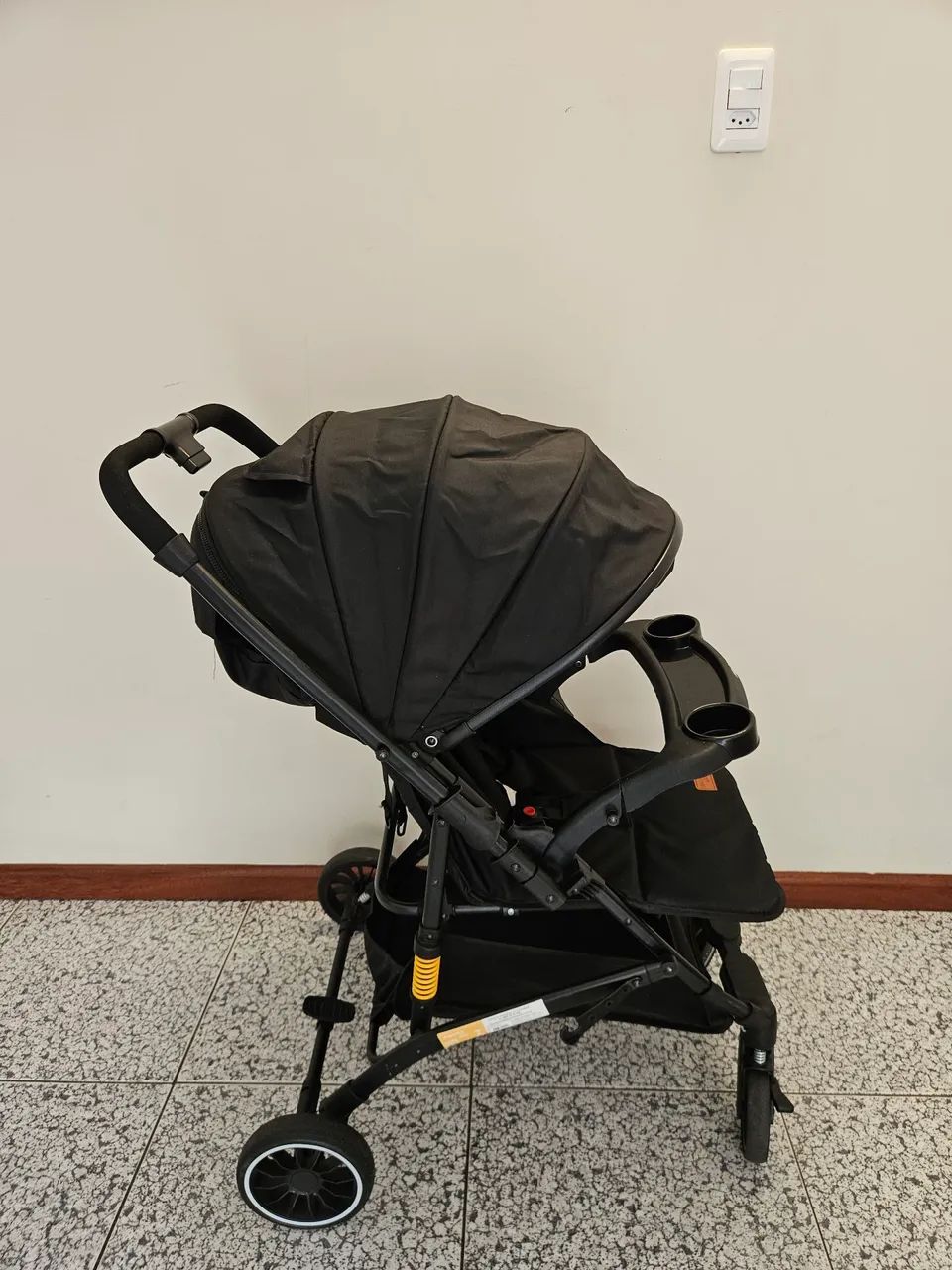 Carrinho de bebê MAXIBABY yougo