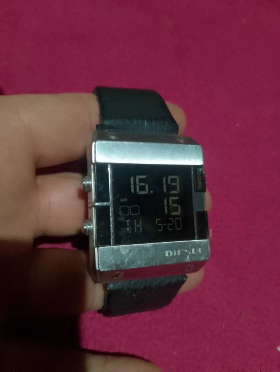 Relógio digital Diesel( edição limitada)
