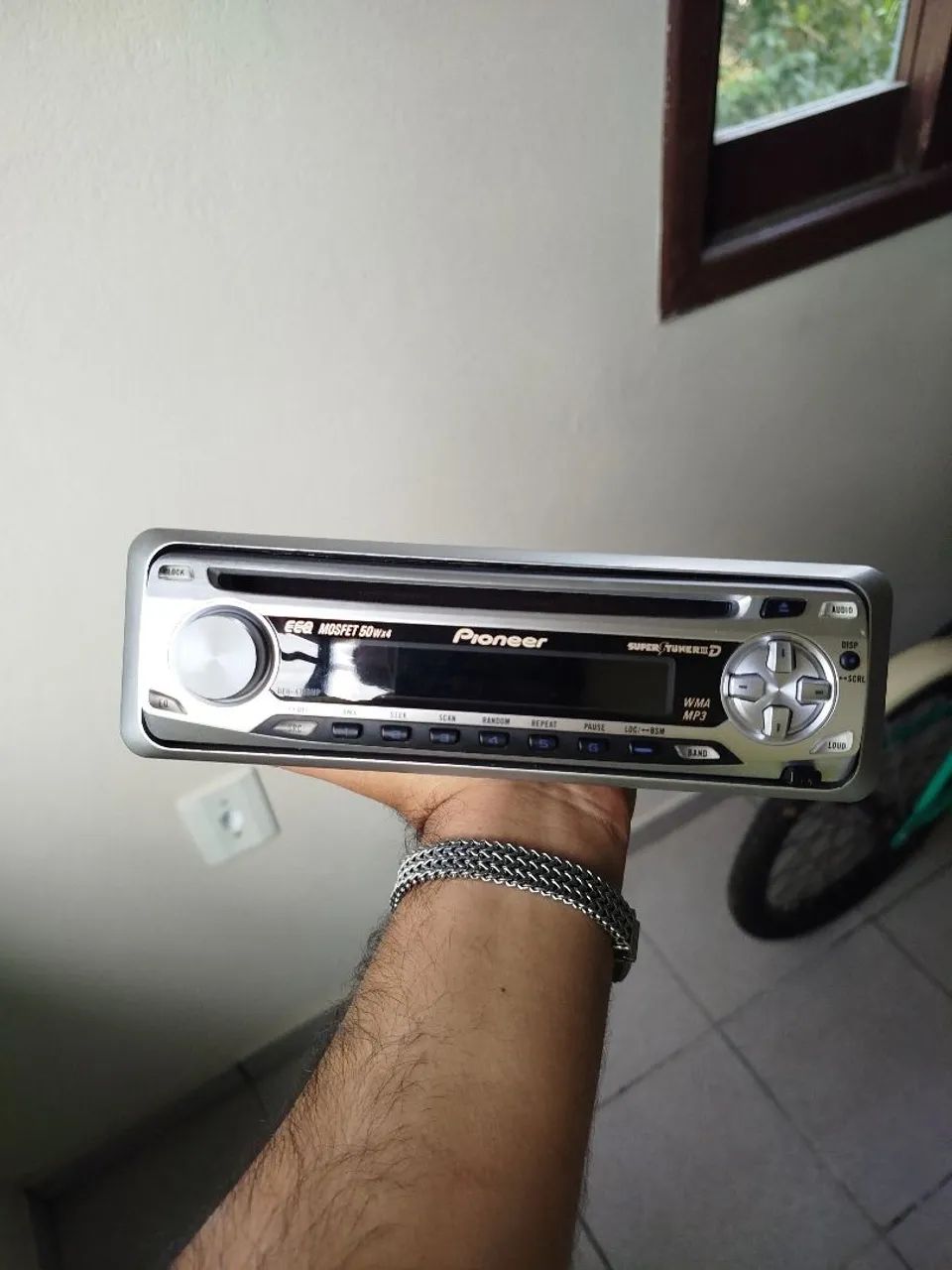 Pioneer DEH-P4700MP + Bluetooth Interno + Controle  - Foto 2