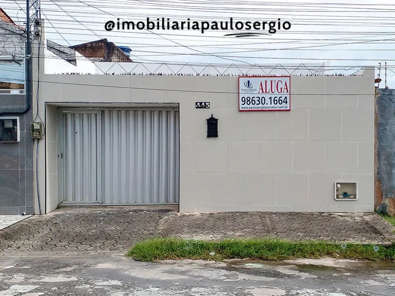 Vila Velha  Casa com 3 Quartos  3 Vagas na Garagem
