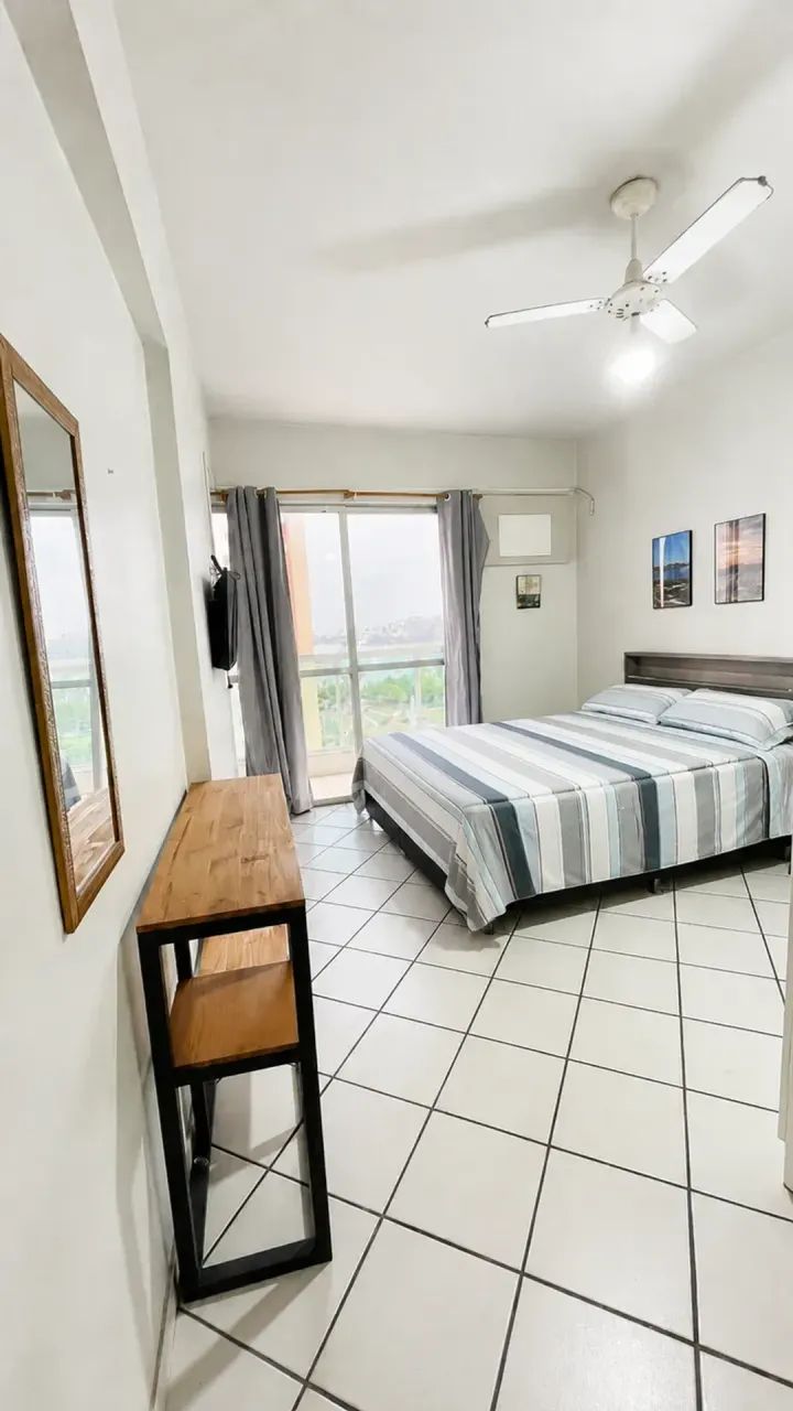Quarto e Sala Mobiliado na Praia do Canto - Vitória - ES