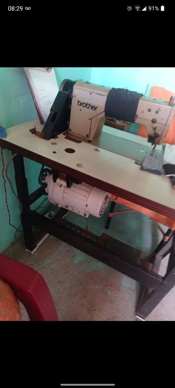 Máquina de costura - Foto 3