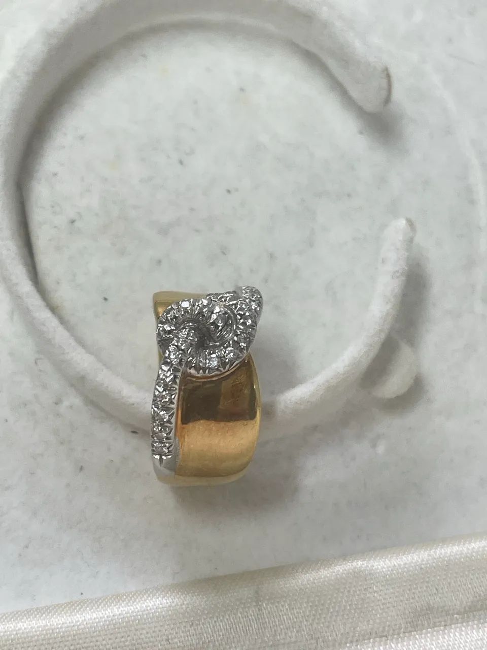 Anel ouro e diamantes alta joalheria  - Foto 3