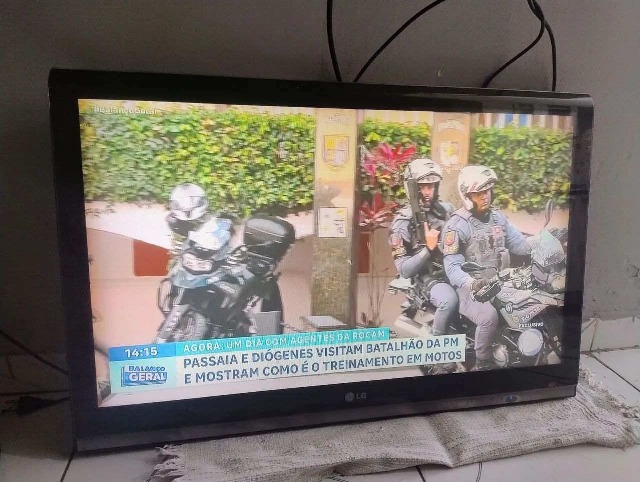 Tv LG 32 polegadas (Não é Smart) - Foto 3