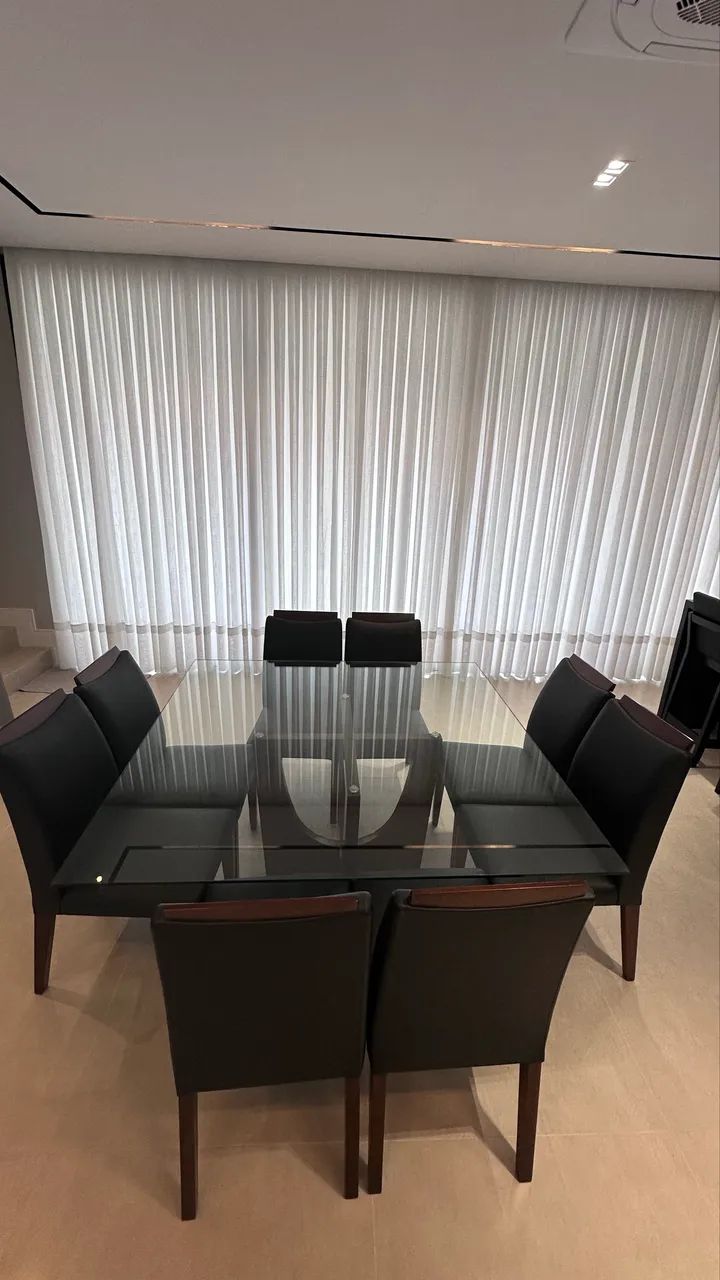 Mesa jantar tampo vidro com 8 cadeiras